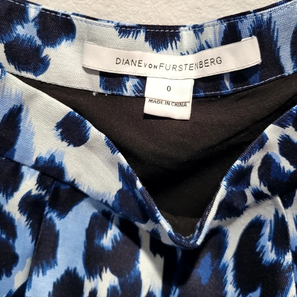 Diane Von Furstenberg Gamma Leopard Print Skirt Blue Silk Blend Mini Size 0 DVF